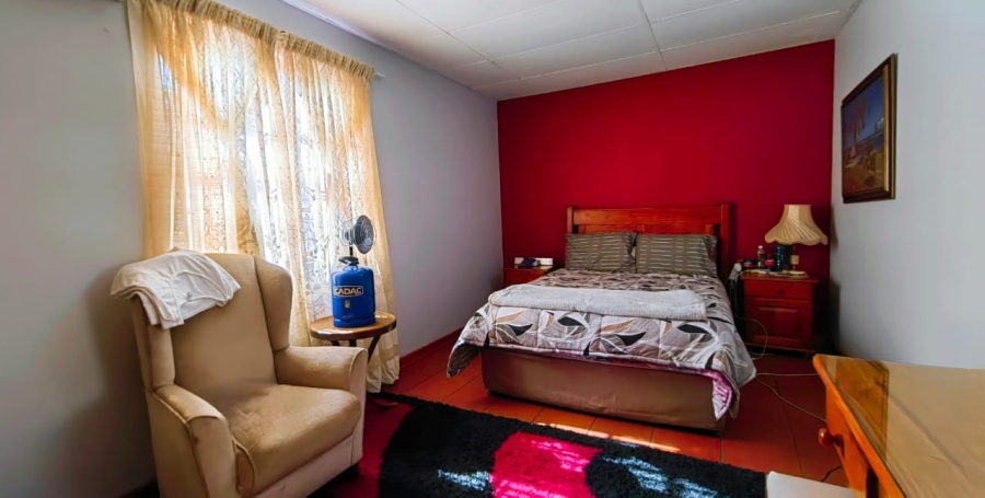 4 Bedroom Property for Sale in Mooivallei Park North West